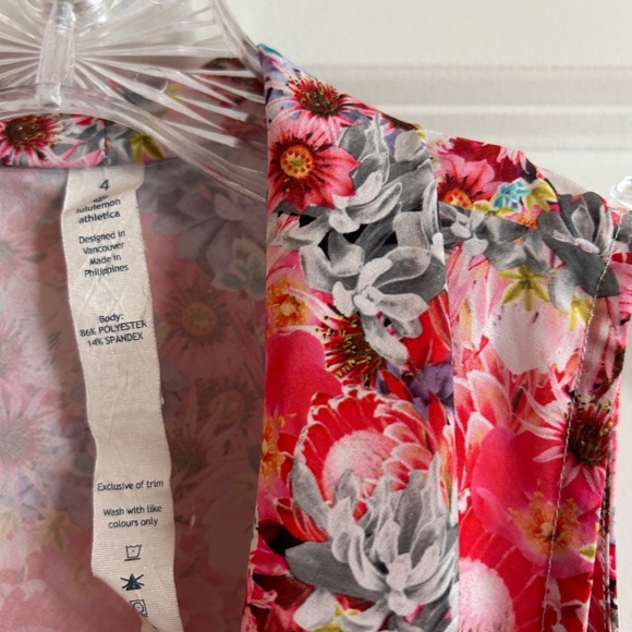 Lululemon Women's Multicolor Floral Sleeveless Tank Top, Size 4 - Picture 2 of 4